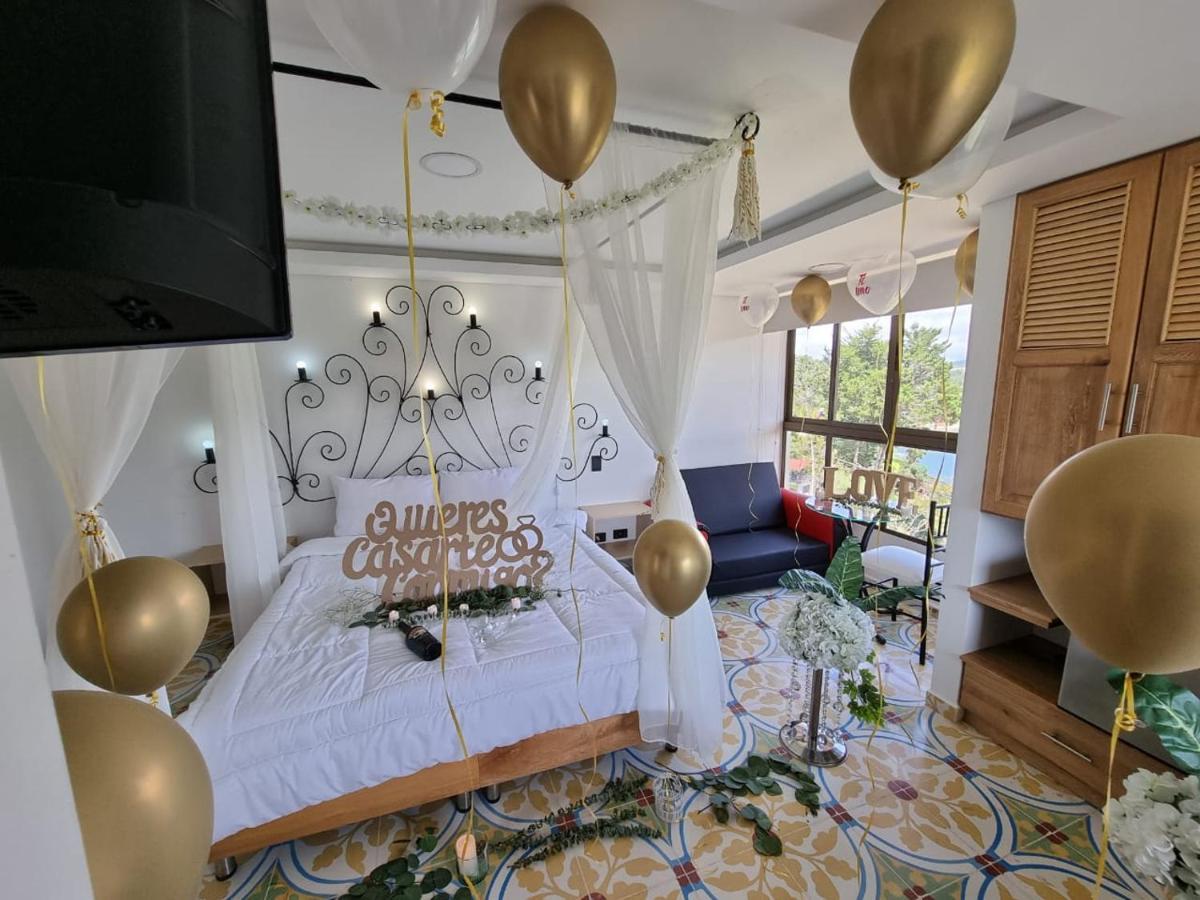 Hotel Bahia del Faro Guatapé Esterno foto