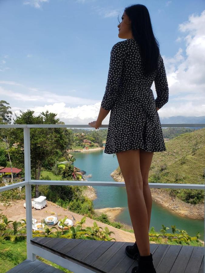 Hotel Bahia del Faro Guatapé Esterno foto