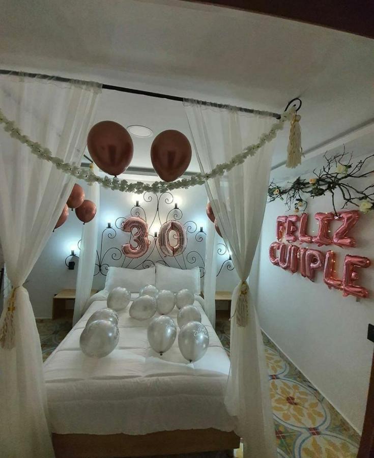 Hotel Bahia del Faro Guatapé Esterno foto